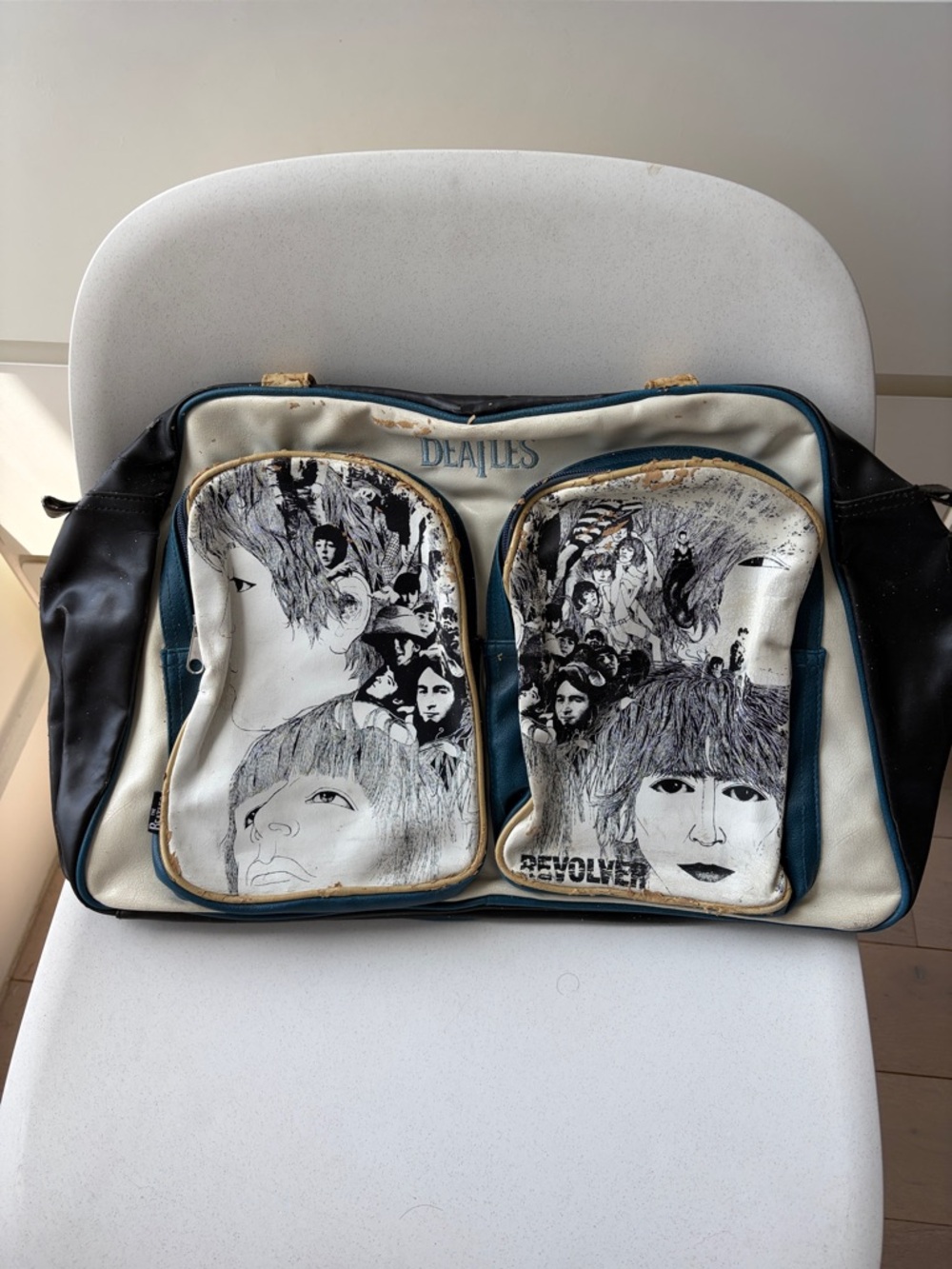 Vintage Y2K Beatles revolver  Graphic White and Black Shoulder Bag